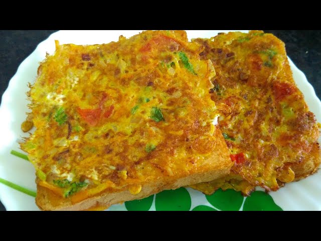 Bread egg toast in telugu recipes || Easy Snacks items || Moms Tasty Recipes