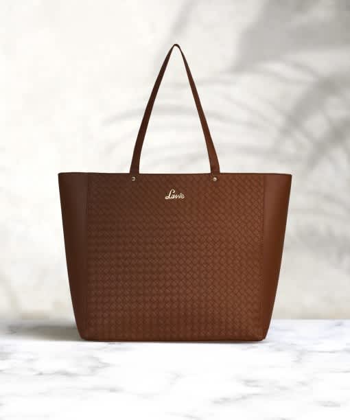 Lavie Totes upto 82% off starting from Rs.819