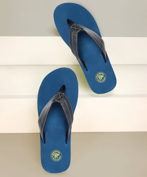 Men's Top Branded Flipflop upto 83% off starting From Rs.169